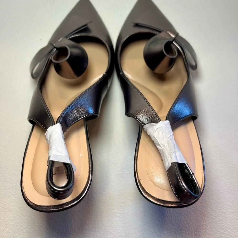 NIB Clmhoe Metallic Slingback Heels Size 6.5 Pointed Toe Bow Kitten Heel - Picture 2 of 6